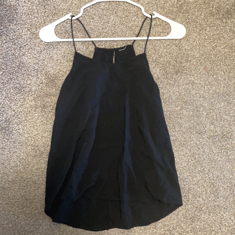 ✨ DONATING SOON ✨ Keyhole Flowy Tunic Spaghetti Strap Lowhigh Tank Top